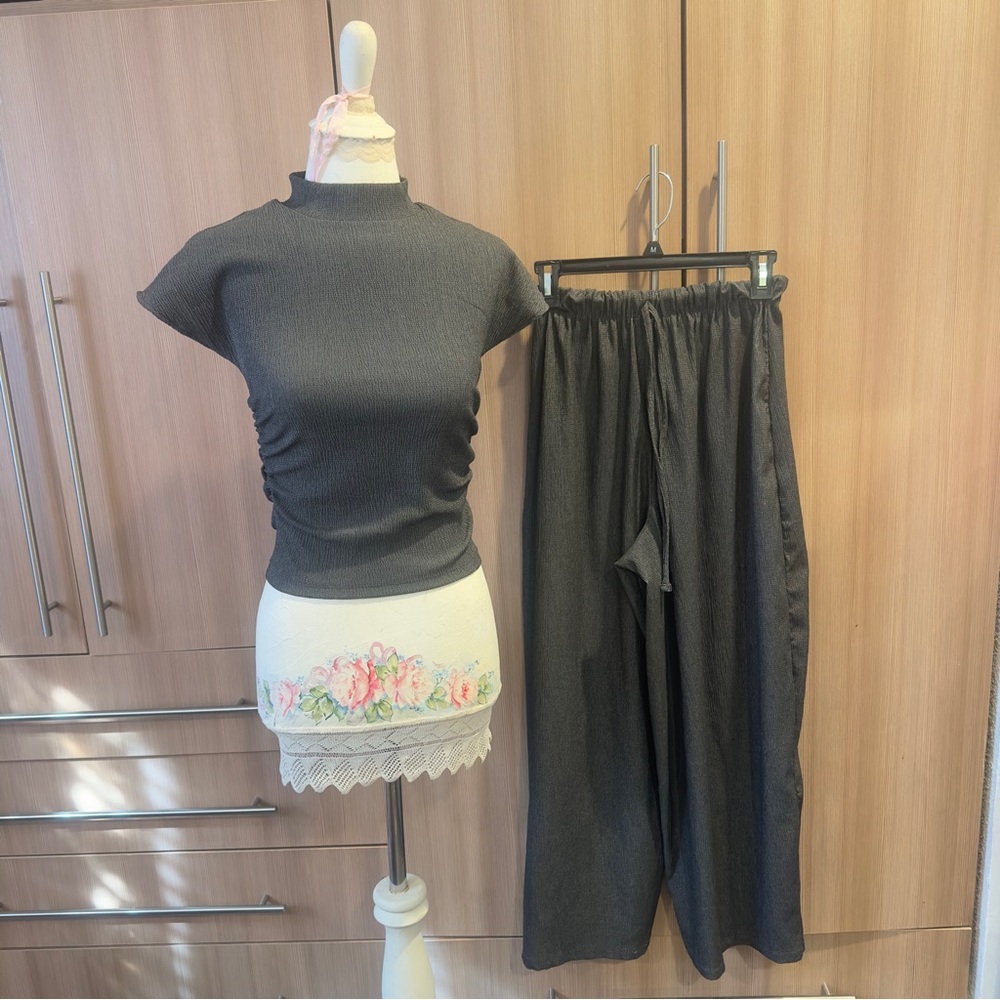 Zara Dark Gray Set mockneck top + wide leg pants